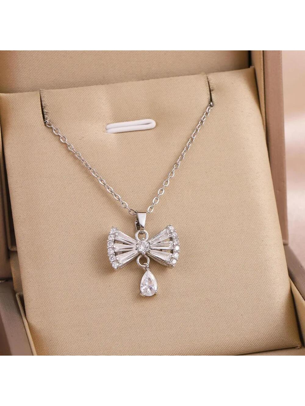 Bow droplet - Necklace - Silver - CZs - 18"